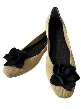 Rothys Beige Ballet Flats with Black Flower Accent